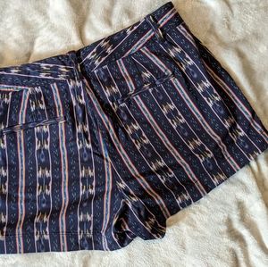 GAP | Boho Print | 3 inch city short